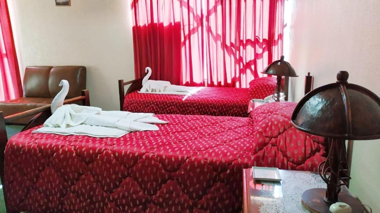 Hotel Alexander La Paz Buitenkant foto